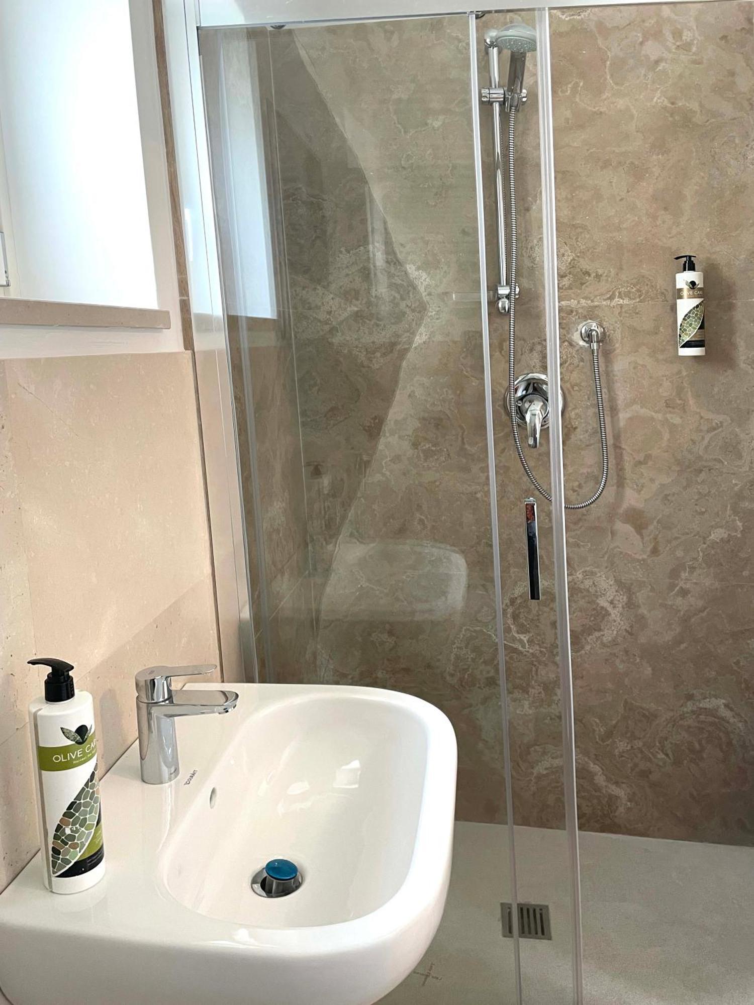 Augustea Bed & Breakfast Sannicandro di Bari Bagian luar foto