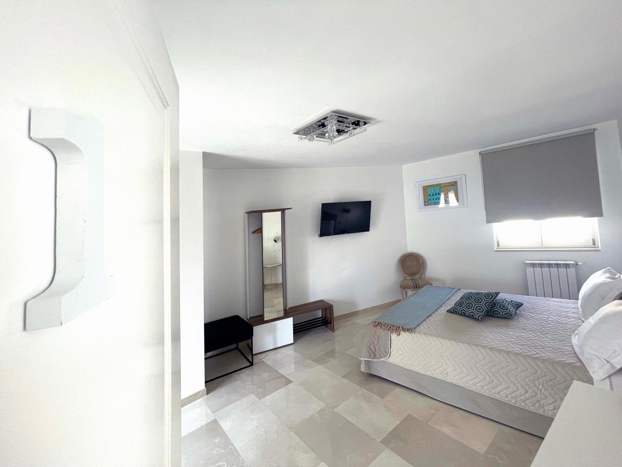 Augustea Bed & Breakfast Sannicandro di Bari Bagian luar foto