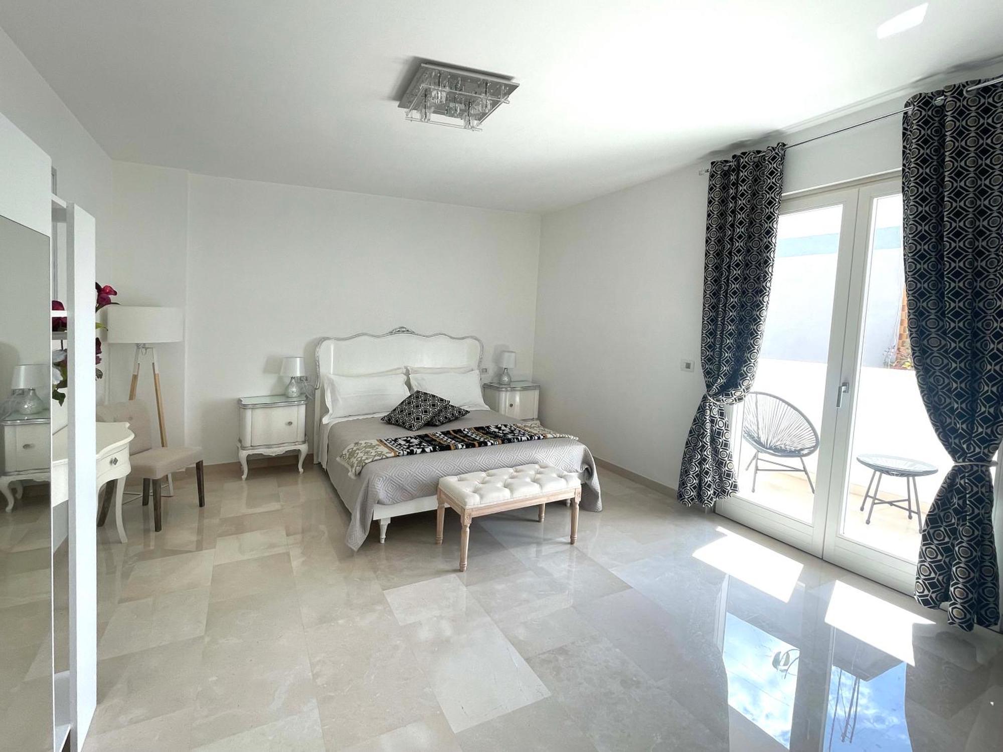 Augustea Bed & Breakfast Sannicandro di Bari Bagian luar foto